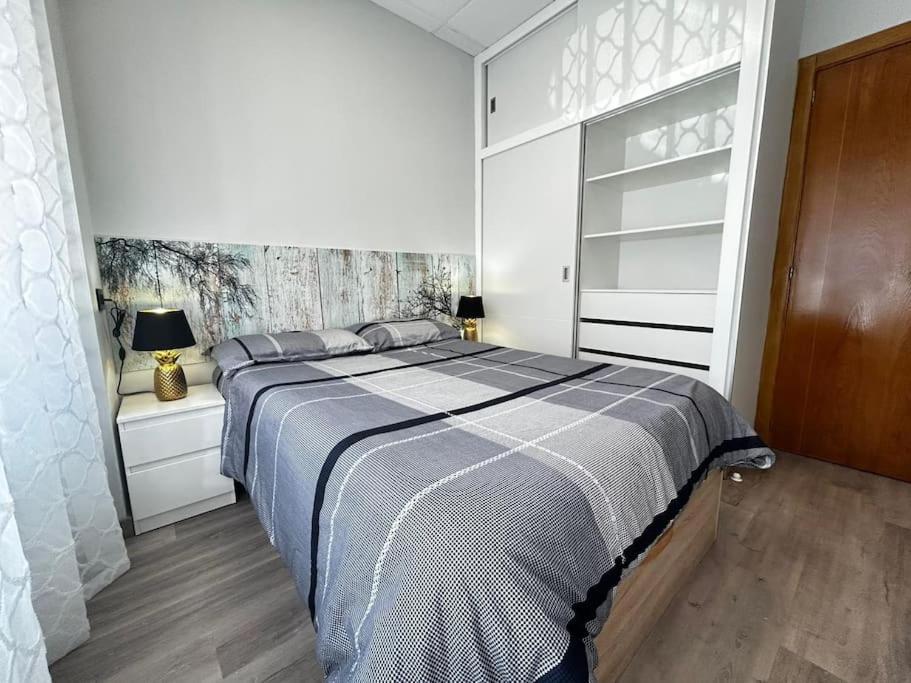 Apartamento Amueblado En El Centro De Madryt Zewnętrze zdjęcie